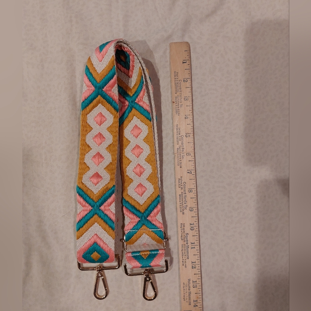 Colorful Geometric Patterned Strap - Picture 2 of 2